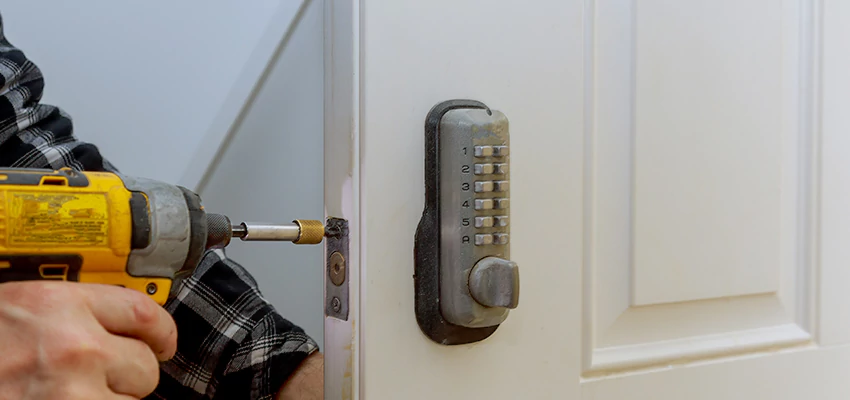 Digital Locks For Home Invasion Prevention in Algonquin, IL